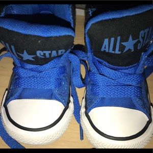 EUC toddler 5 converse chuck taylors